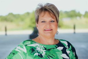 honor credit union community assistant vice president janie reifenberg | Honor Credit Union