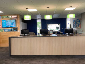 photo of the lobby of honor credit union's baroda member center | Honor Credit Union
