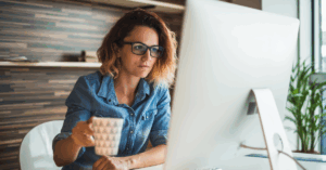 women learning about voice impersonation scams | Honor Credit Union