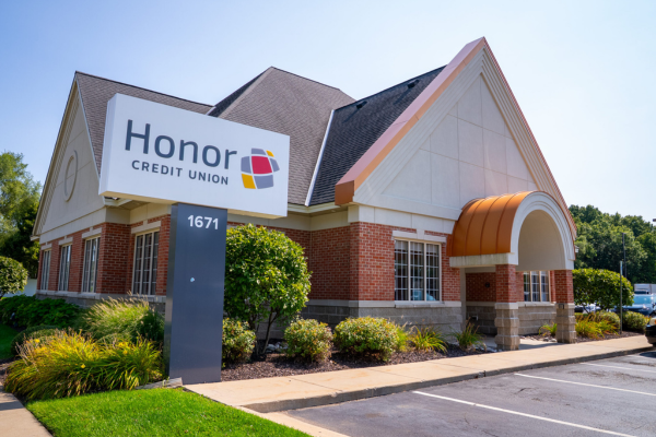 Urbandale Honor Building Exterior