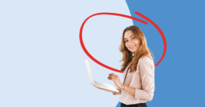 women holding a computer | Honor Credit Union