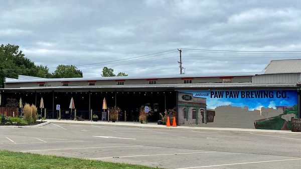 paw-paw-brewing photo of paw paw brewing company building
